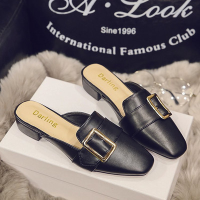 Ženske papuče od umjetne kože s kopčom i niskom debelom petom