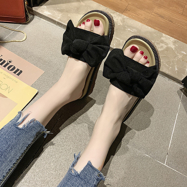 Ženske papuče s trakom i platformom od 4 cm