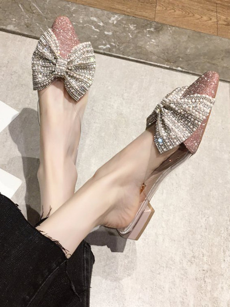 Elegantne papuče s trakom i sjajnim efektom