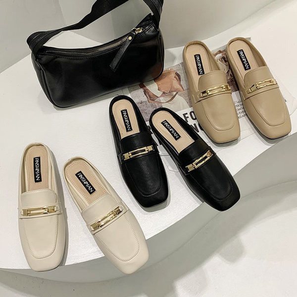 Kožne ženske casual papuče s metalnom kopčom