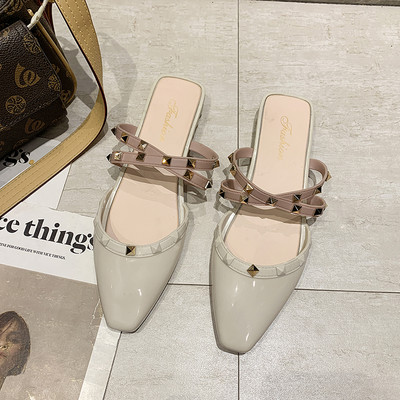 Novi model ženskih papuča na špic sa metalnim cekerima - više boja