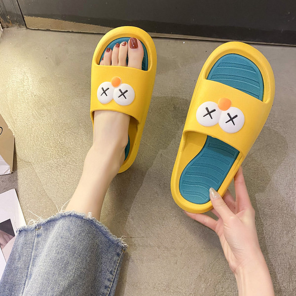 Papuci casual de dama cu elemente 3D si talpa plata