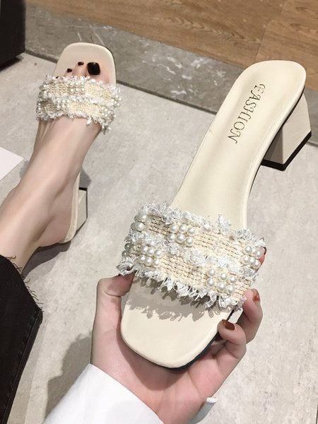 Casual papuče s tekstilnim naramenicama i perlama