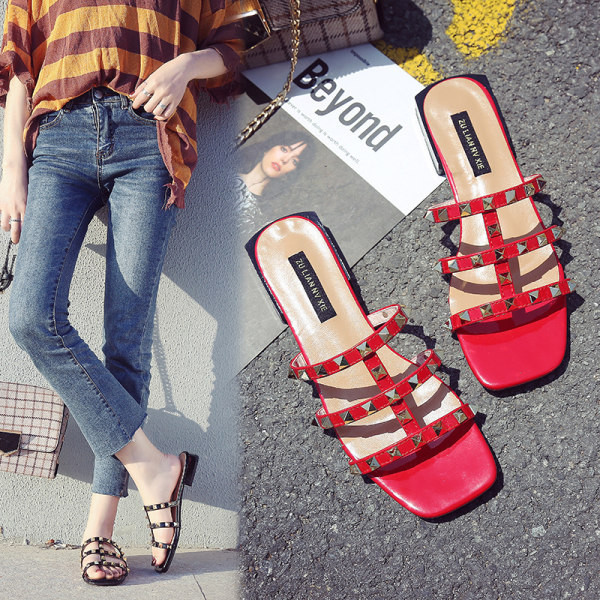 Ženske kožne papuče sa zakovicama u tri boje