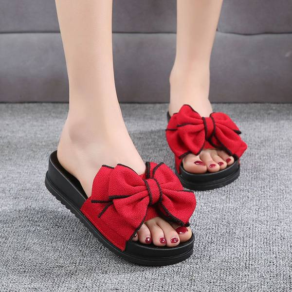 Papuci moderni de vara de dama cu panglica colorata