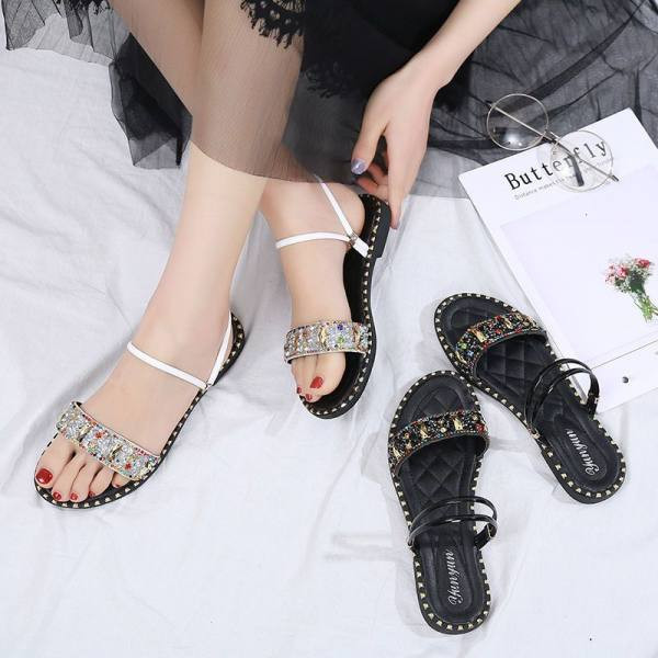 Ženske papuče sa ravnim potplatom - dva modela