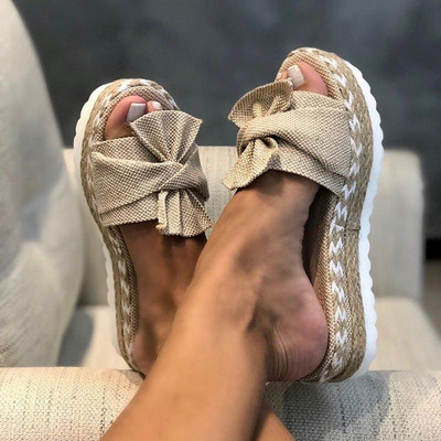 Papuci casual din piele intoarsa ecologica pe o platforma plata