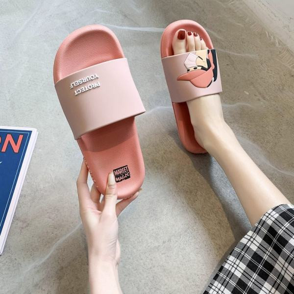 Papuci de damă colorați cu inscripții