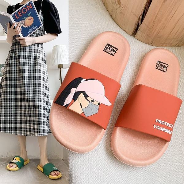 Papuci de damă colorați cu inscripții