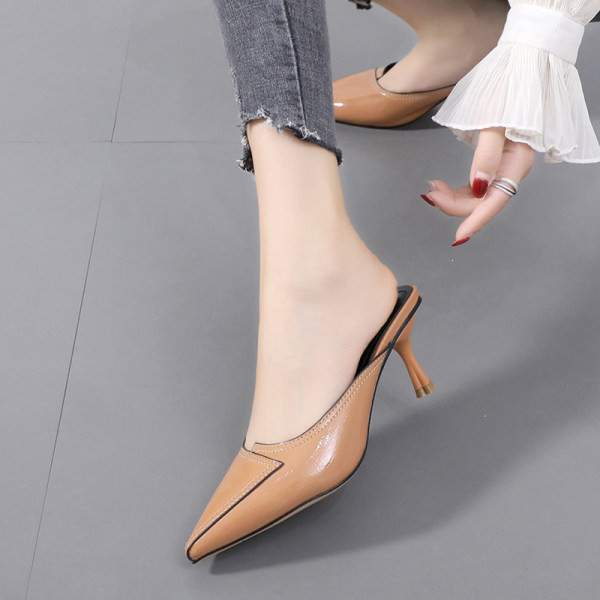 Model nou de papuci de dama ascutit din imitatie de piele cu toc inalt de 7 cm