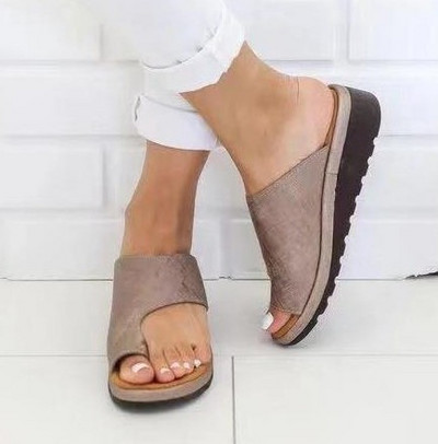 Papuci casual cu bretele incrucisate