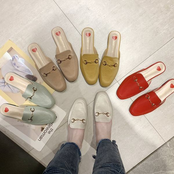 Papuci de dama moderni din piele ecologica cu element metalic