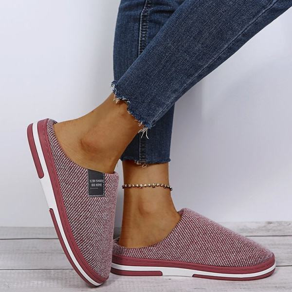 Papuci textile de casa cu captuseala calda