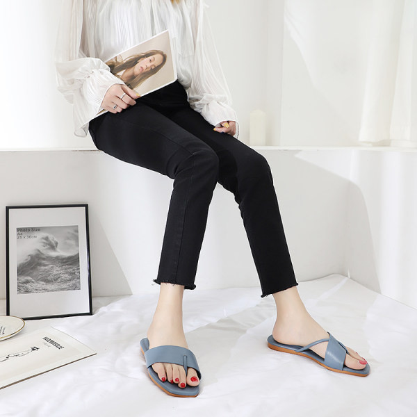 Papuci de damă din piele cu talpă plată - în mai multe culori