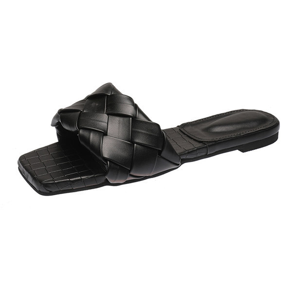 Papuci de dama din piele cu talpa plate in negru, alb si maro