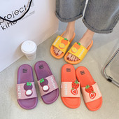 Papuci de cauciuc dama cu talpa plata si aplicatie