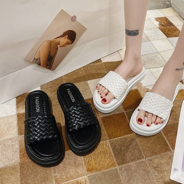 Papuci casual dama alb-negru potriviti pentru vara