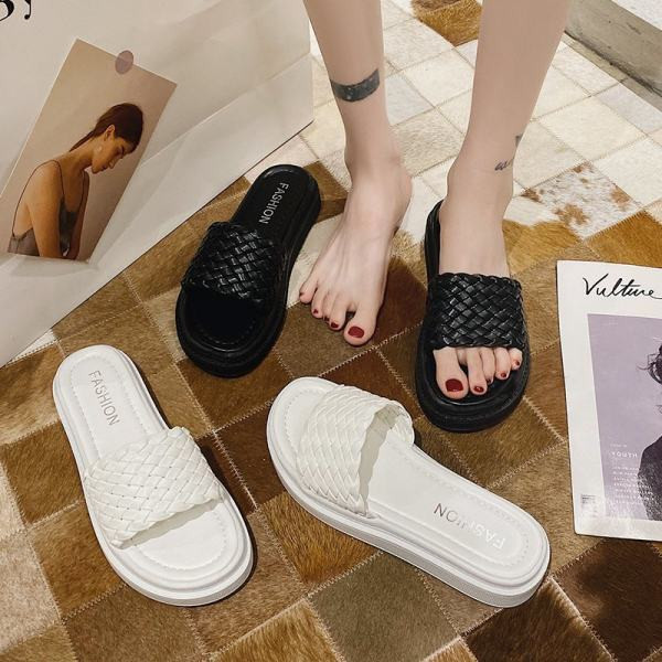 Papuci casual dama alb-negru potriviti pentru vara