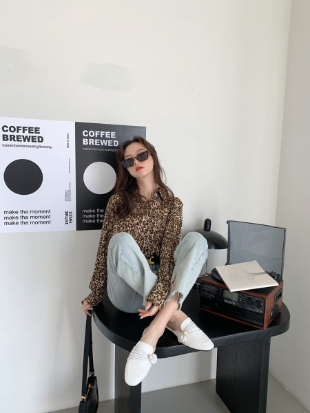 Papuci moderni de dama din piele ecologica cu perla