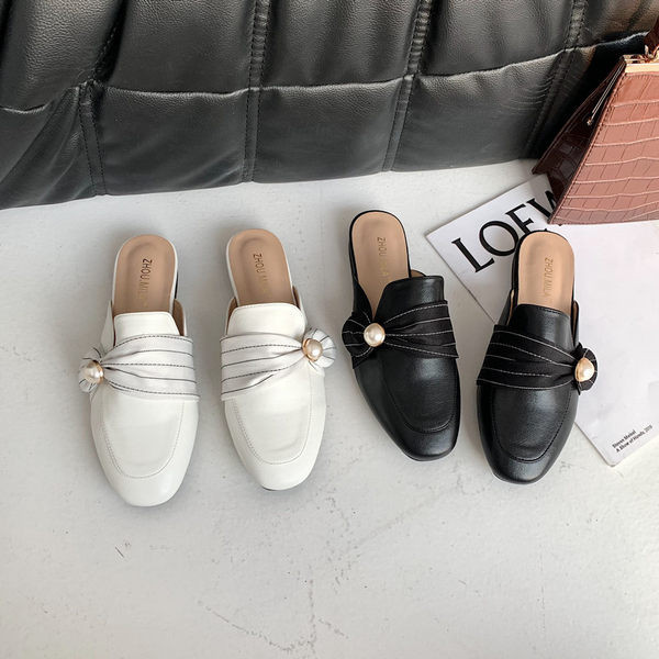 Papuci moderni de dama din piele ecologica cu perla