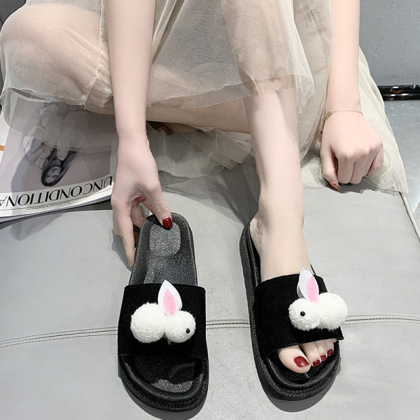 Papuci de vara de dama de culoare neagra si decor puf