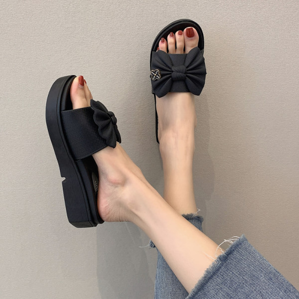 Ženske papuče s trakom i platformom od 4 cm