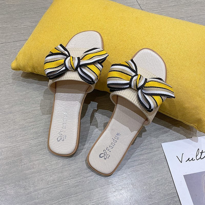 Γυναικείες παντόφλες για το καλοκαίρι με ριγέ κορδέλα