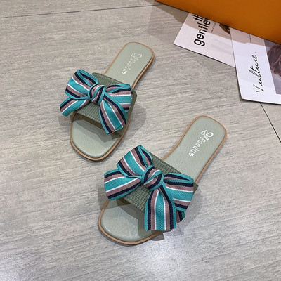 Γυναικείες παντόφλες για το καλοκαίρι με ριγέ κορδέλα