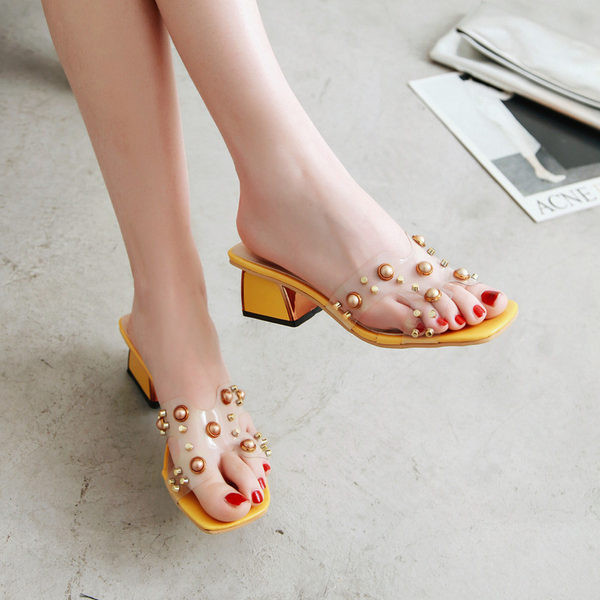 Papuci de dama cu perle si toc gros de 5 cm