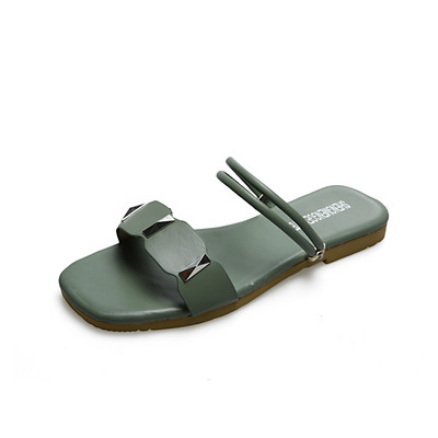 Καθημερινές γυναικείες παντόφλες με λουράκια