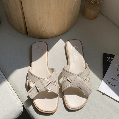 Papuci de damă moderni din piele ecologică în patru culori