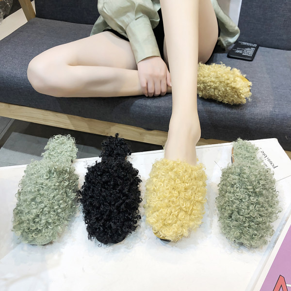 Papuci de casa pentru femei