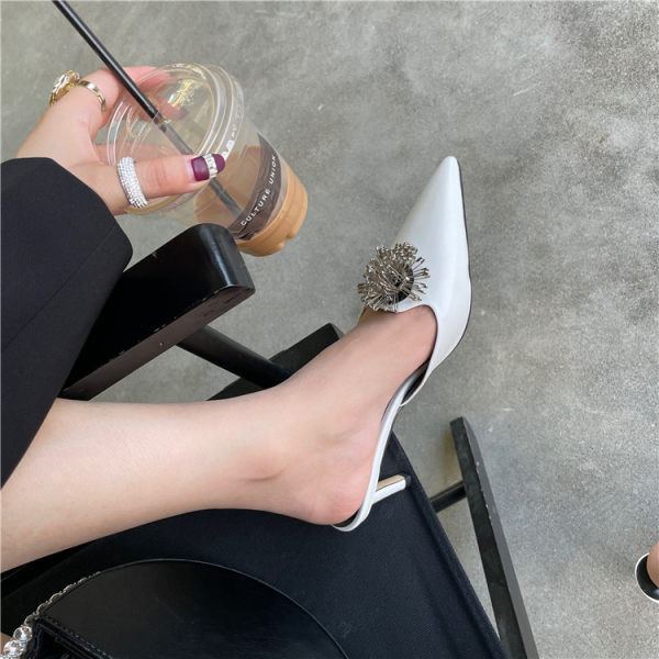 Model nou de papuci de dama ascutit cu toc inalt de 4 cm