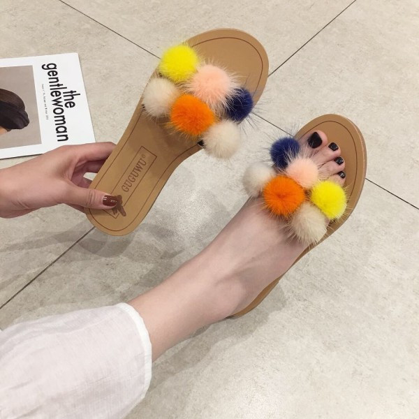 Papuci casual dama cu pompoane din puf in doua culori