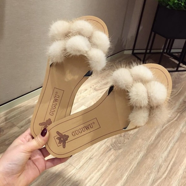 Papuci casual dama cu pompoane din puf in doua culori