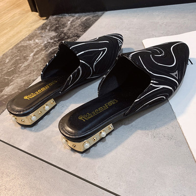 Καθημερινές γυναικείες παντόφλες 