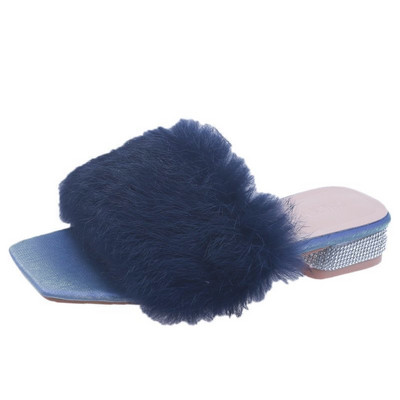 Παντόφλες μοντέρνες γυναικέιες με διακοσμητικές πέτρες