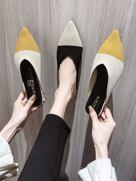 Καθημερινές γυναικείες παντόφλες  σε δύο χρώματα κατάλληλες για το καλοκαίρι