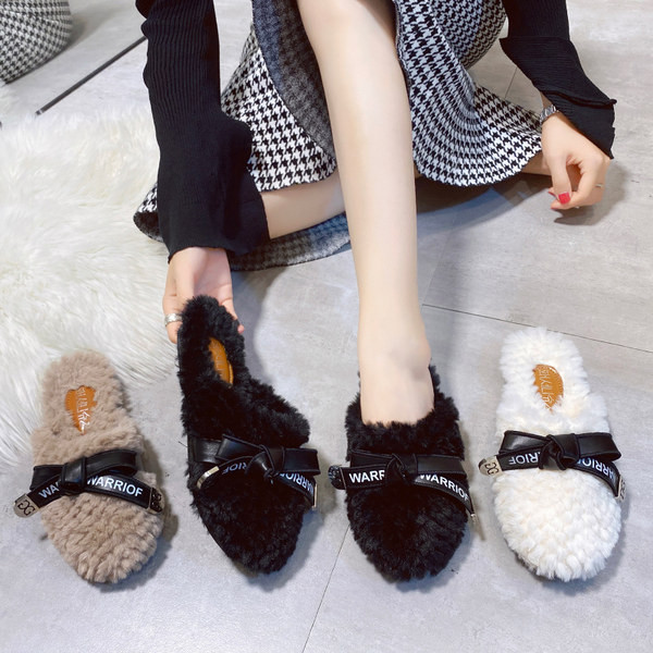 Papuci de casa cu puf si piele ecologica pentru femei