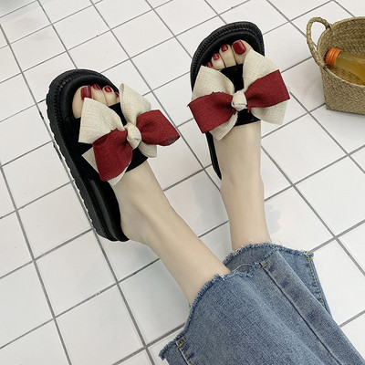 Καθημερινές γυναικείες παντόφλες με κορδέλα και επίπεδη σόλα