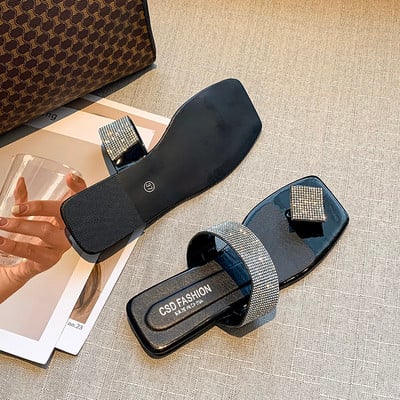 Παντόφλες casual διακοσμημένες με πέτρες