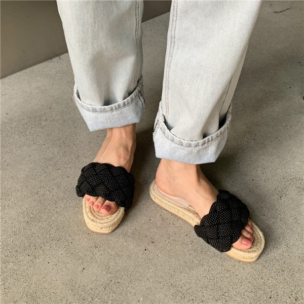 Παντόφλες casual γυναίκες με επίπεδη σόλα - σε τρία χρώματα