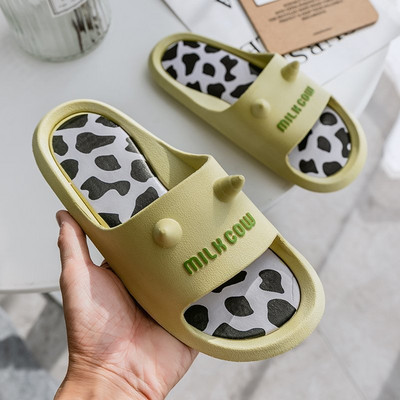 Ženske casual papuče sa animal printom i 3D elementima