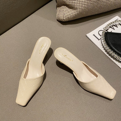 Νέο μοντέλο γυναικείες παντόφλες με τακούνι ύψους 5 cm - τρία χρώματα