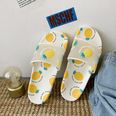 Papuci de damă colorați cu aplicație și talpă plată