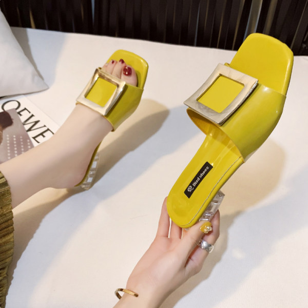 Papuci casual cu catarama metalica