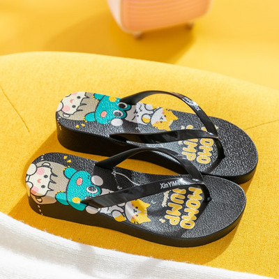 Γυναικείες σαγιονάρες με επίπεδη σόλα