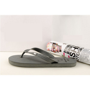 Νέο μοντέλο γυναικείες παντόφλες κατάλληλα για την παραλία