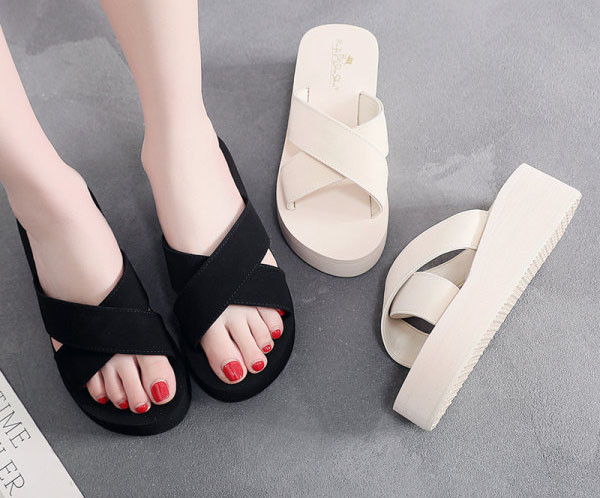 Moderne ženske papuče-tri modela