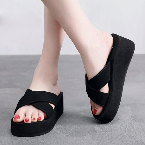 Moderne ženske papuče-tri modela